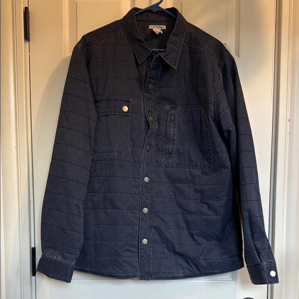 Lightweight Jacket with Structured Design